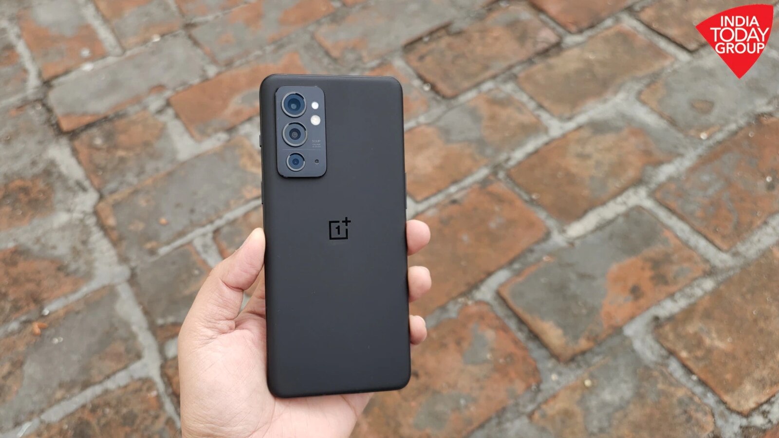 OnePlus 9RT goes on sale in India today: Here are offers, price, and all that you need to know