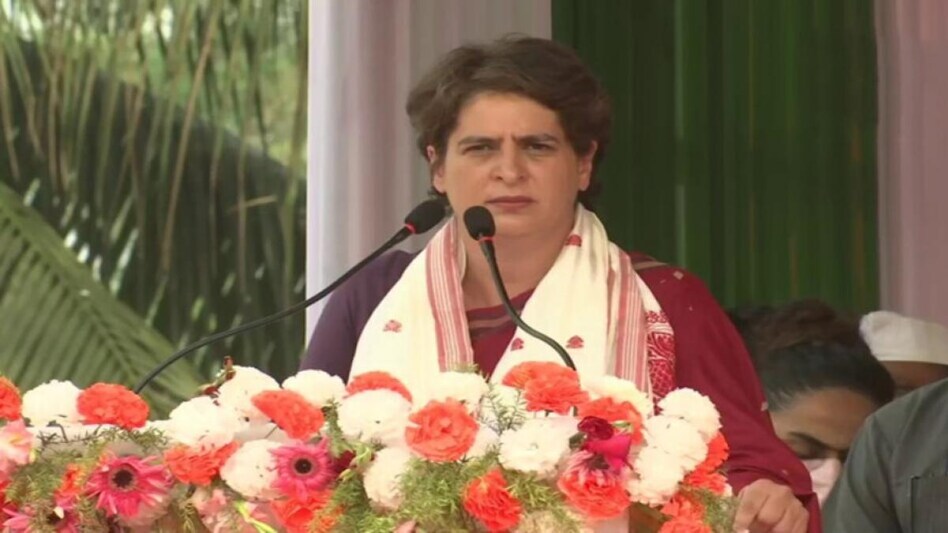 In a tweet, Priyanka said, "I have tested negative today however the doctor has advised that I remain isolated and test again after a few days." In a tweet, Priyanka said, "I have tested negative today however the doctor has advised that I remain isolated and test again after a few days."