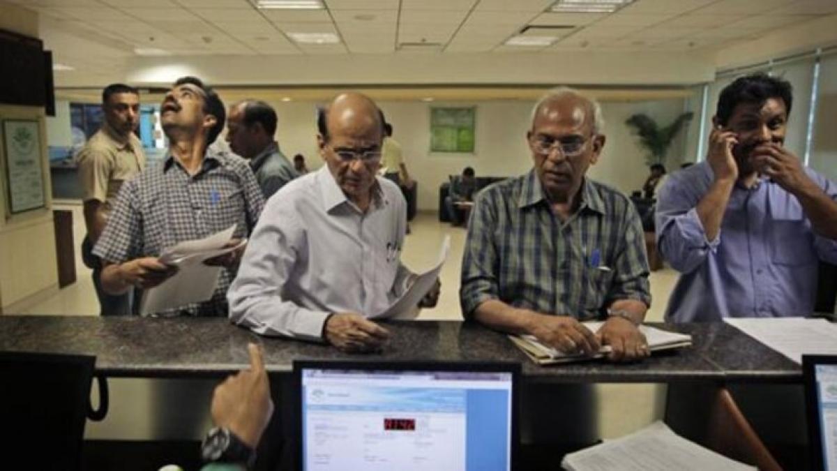 Personal Income-tax constitutes about 44% of the direct taxes collection in India and about 22% of the total tax (direct tax, GST etc.) collections for the government. Personal Income-tax constitutes about 44% of the direct taxes collection in India and about 22% of the total tax (direct tax, GST etc.) collections for the government.