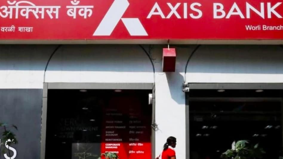 Shares of Axis Bank ended 1.68 per cent up at Rs 742.80 apiece. Shares of Axis Bank ended 1.68 per cent up at Rs 742.80 apiece.