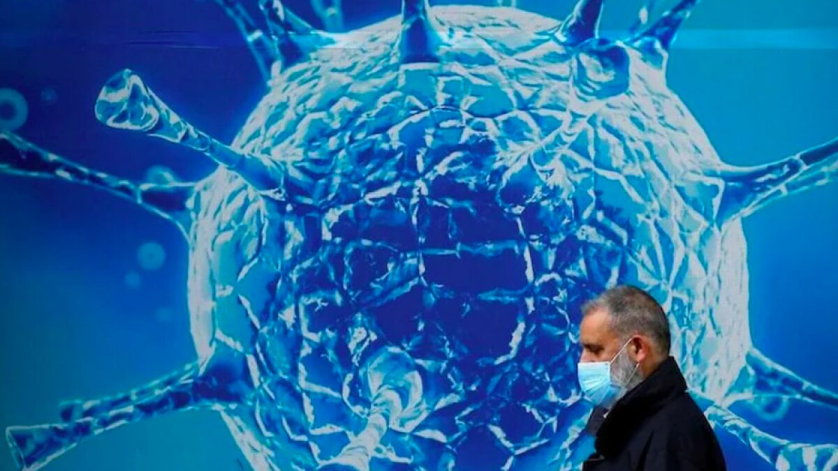 In view of Omicron's explosive spread potential, the threat level is still very high, especially in regions with low population immunity, the INSACOG said. In view of Omicron's explosive spread potential, the threat level is still very high, especially in regions with low population immunity, the INSACOG said.