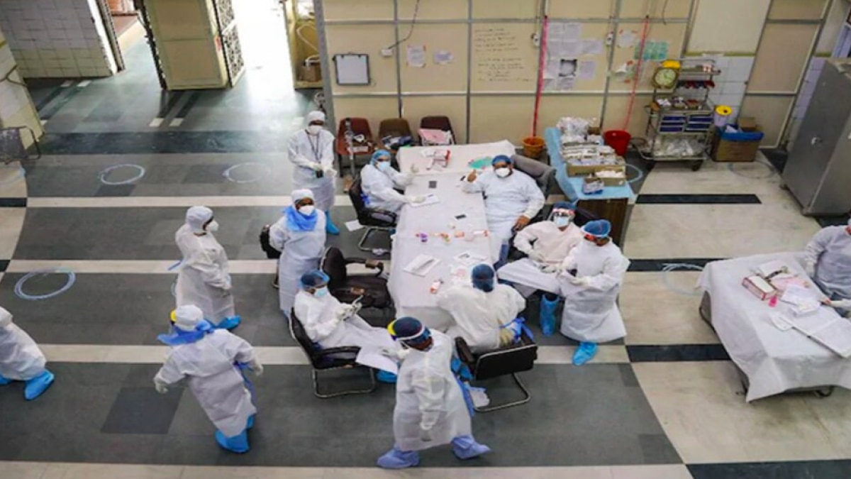 Private hospitals are also recording a dip in elective surgeries due to the rising Omicron threat. Private hospitals are also recording a dip in elective surgeries due to the rising Omicron threat.