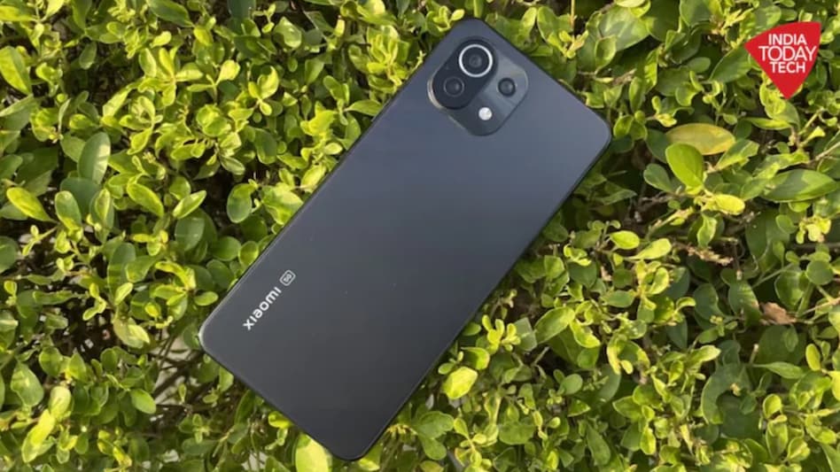 Amazon Great Republic Day sale: Top deals on OnePlus 9R 5G, Xiaomi 11 Lite NE 5G you shouldn't miss Amazon Great Republic Day sale: Top deals on OnePlus 9R 5G, Xiaomi 11 Lite NE 5G you shouldn't miss