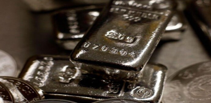 Aditya Birla Sun Life MF, Nippon India MF, DSP MF, HDFC MF and Mirae Asset are some of the other fund houses that have already taken the first step towards launching their respective silver-based schemes. Aditya Birla Sun Life MF, Nippon India MF, DSP MF, HDFC MF and Mirae Asset are some of the other fund houses that have already taken the first step towards launching their respective silver-based schemes.
