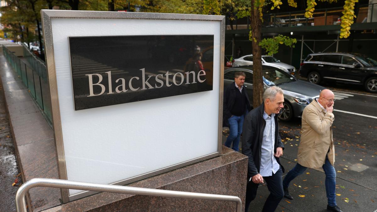Blackstone posts record fourth-quarter earnings - Vimarsana News