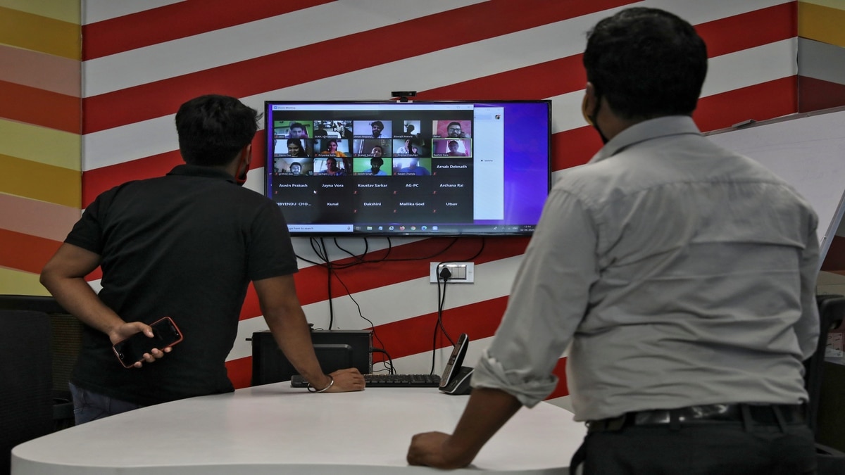  Many IT workers are loving zoom calls (file photo)/ Reuters