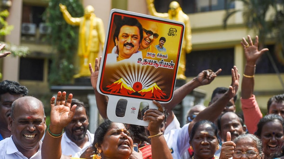 As per results available and trends for this region, the DMK's victory score in urban civic polls has crossed about 75 per cent. (Photo: PTI) As per results available and trends for this region, the DMK's victory score in urban civic polls has crossed about 75 per cent. (Photo: PTI)