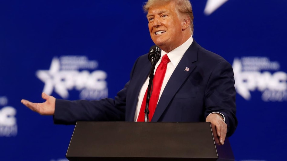 Trump-linked SPAC's shares surge as Truth Social app tops downloads (Photo: Reuters) Trump-linked SPAC's shares surge as Truth Social app tops downloads (Photo: Reuters)