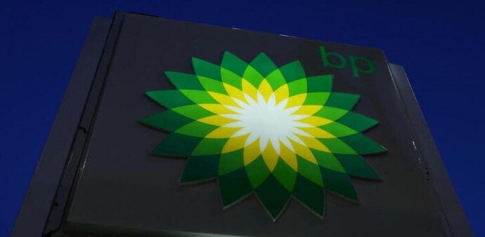 The British company's abrupt move puts the spotlight on other Western corporations with operations in Russia amid growing pressure from governments to tighten the financial screws on Moscow The British company's abrupt move puts the spotlight on other Western corporations with operations in Russia amid growing pressure from governments to tighten the financial screws on Moscow