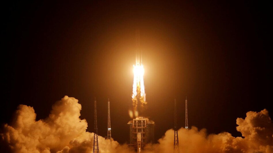 Rocket set to crash into moon on March 4; China denies responsibility (Photo: Reuters) Rocket set to crash into moon on March 4; China denies responsibility (Photo: Reuters)