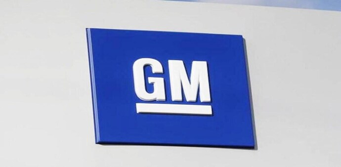 GM has reservations for nearly 59,000 GMC Hummer EV pickups and SUVs, Barra said last week GM has reservations for nearly 59,000 GMC Hummer EV pickups and SUVs, Barra said last week