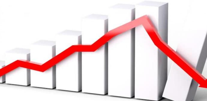 Kedia said that retail investors who entered the market in the middle of 2021 or late 2021 are the major victims of the ongoing selloff. Kedia said that retail investors who entered the market in the middle of 2021 or late 2021 are the major victims of the ongoing selloff.