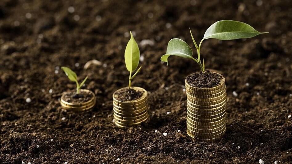 Economic Affairs Secretary Ajay Seth asserted that the issuance of sovereign green bonds is part of the government's overall borrowing programme. Economic Affairs Secretary Ajay Seth asserted that the issuance of sovereign green bonds is part of the government's overall borrowing programme.