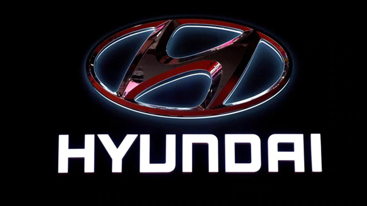 Hyundai Motor India Ltd (HMIL) is a wholly owned subsidiary of South Korea's Hyundai Motor Company. Hyundai Motor India Ltd (HMIL) is a wholly owned subsidiary of South Korea's Hyundai Motor Company.