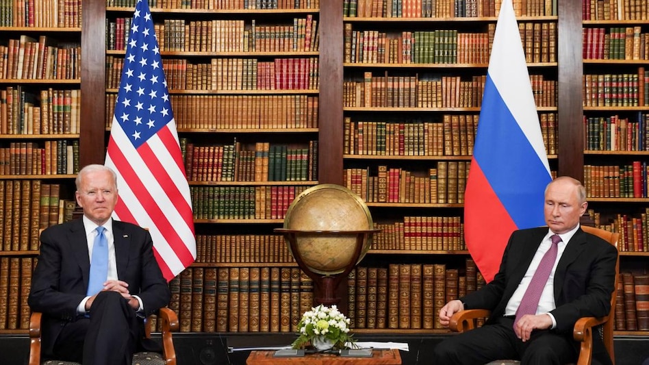 US President Joe Biden and Russia's President Vladimir Putin meet for the US-Russia summit at Villa La Grange in Geneva, Switzerland, June 16, 2021 (Photo: Reuters) US President Joe Biden and Russia's President Vladimir Putin meet for the US-Russia summit at Villa La Grange in Geneva, Switzerland, June 16, 2021 (Photo: Reuters)