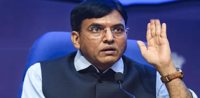 COVID-19: Over 1.5 cr adolescents of 15-18 yrs age fully vaccinated, says Mandaviya COVID-19: Over 1.5 cr adolescents of 15-18 yrs age fully vaccinated, says Mandaviya