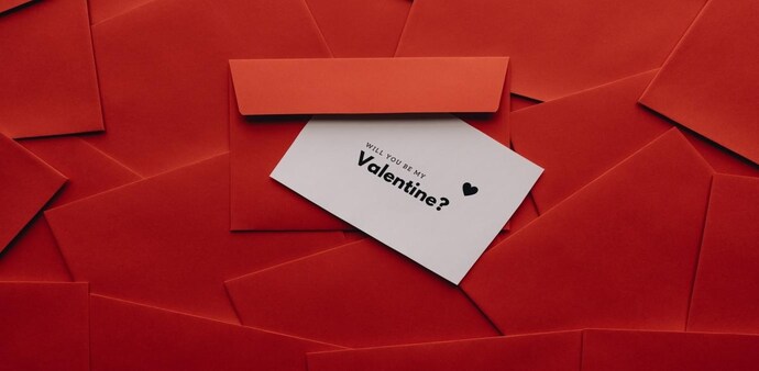The Valentine’s week comprises of 8 days The Valentine’s week comprises of 8 days