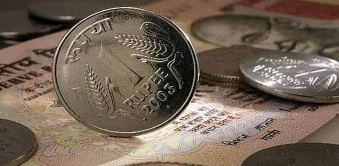 On the expenditure side, the biggest outlay component is interest payments at 20 paise for every rupee, followed by the states' share of taxes and duties at 17 paise. On the expenditure side, the biggest outlay component is interest payments at 20 paise for every rupee, followed by the states' share of taxes and duties at 17 paise.