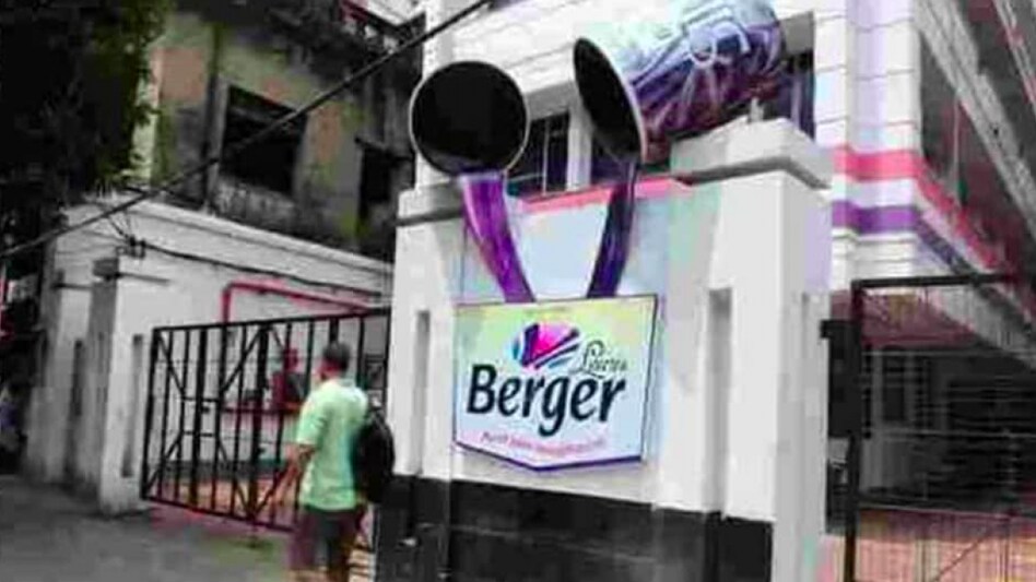 Shares of Berger Paints India Ltd on Wednesday settled at Rs 722.55 on the BSE, up 0.62 per cent from the previous close. Shares of Berger Paints India Ltd on Wednesday settled at Rs 722.55 on the BSE, up 0.62 per cent from the previous close.