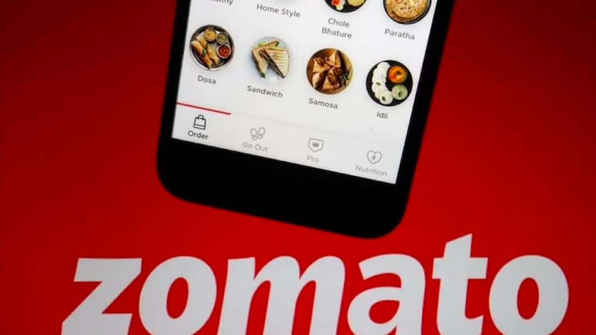 Zomato had posted a net loss of Rs 429 crore in the previous September quarter. Zomato had posted a net loss of Rs 429 crore in the previous September quarter.