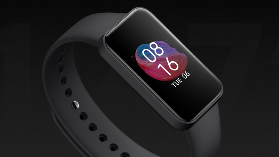 Smartwatch vs Smartband: Devices like Redmi Smart Band Pro blur the differences Smartwatch vs Smartband: Devices like Redmi Smart Band Pro blur the differences