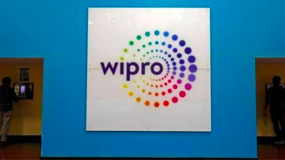 The joint offering will help clients across a range of sectors ease and accelerate their transition to cloud. The joint offering will help clients across a range of sectors ease and accelerate their transition to cloud.