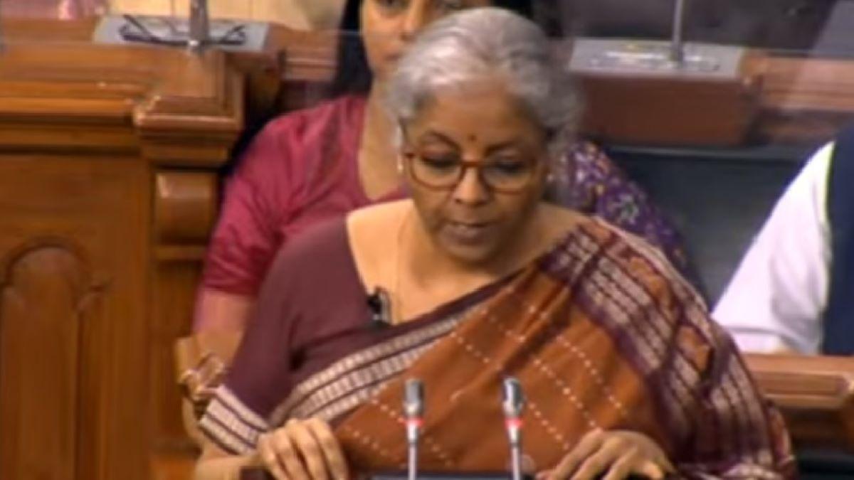 Union Budget 2022: The capital expenditure outlay is being increased by 35.4 per cent to Rs 7.50 lakh crore from Rs 5.54 lakh crore, Sitharaman said. Union Budget 2022: The capital expenditure outlay is being increased by 35.4 per cent to Rs 7.50 lakh crore from Rs 5.54 lakh crore, Sitharaman said.