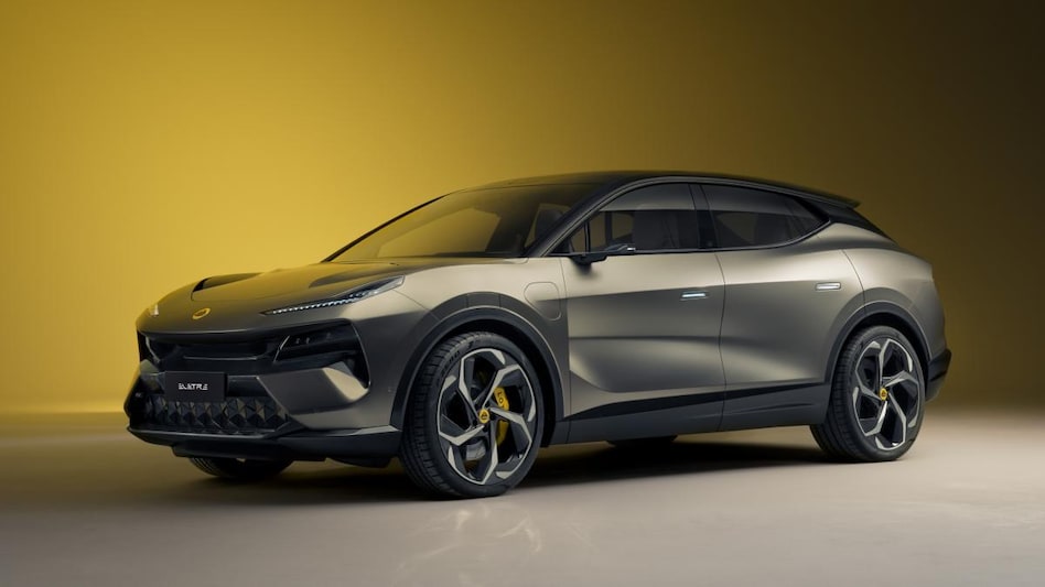 The Eletre, which translates to ‘coming to life’ in Hungarian, will be offered in three different forms, with the difference in performance and specifications. The Eletre, which translates to ‘coming to life’ in Hungarian, will be offered in three different forms, with the difference in performance and specifications.