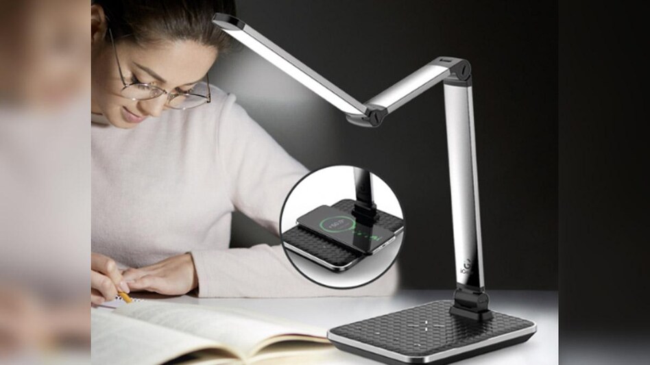 The lamp has got a sleek design with an ABS aluminium finish and doesn't consume much space. The lamp has got a sleek design with an ABS aluminium finish and doesn't consume much space.