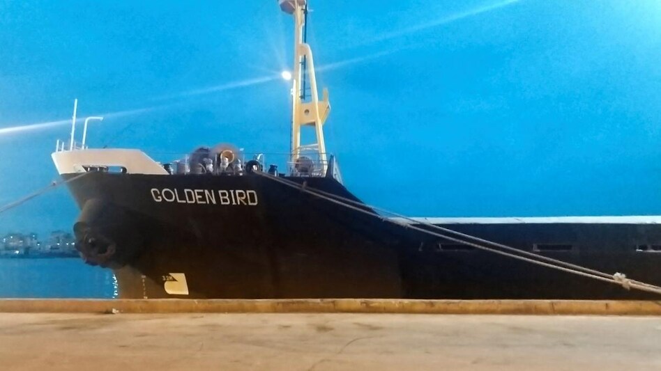 A Ukrainian ship "Golden Bird" loaded with wheat is parked at the port of Tripoli. (Photo: Reuters) A Ukrainian ship "Golden Bird" loaded with wheat is parked at the port of Tripoli. (Photo: Reuters)
