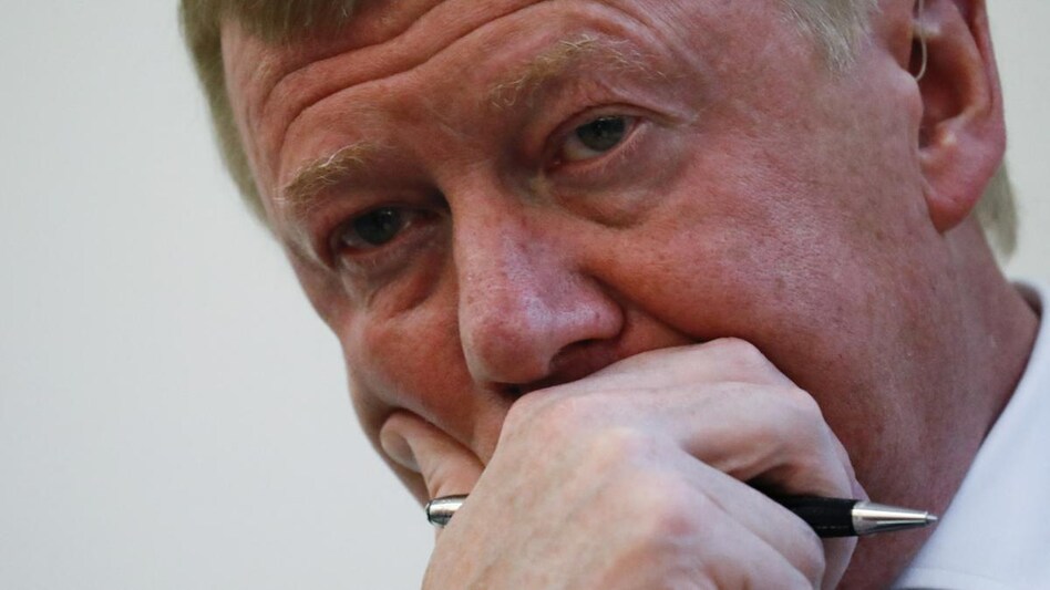 FILE PHOTO: Anatoly Chubais attends a session of the Gaidar Forum 2018. (Photo: Reuters) FILE PHOTO: Anatoly Chubais attends a session of the Gaidar Forum 2018. (Photo: Reuters)