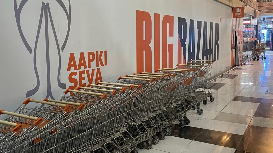 After Reliance's takeover of Future's stores, miffed lenders may approach SEBI After Reliance's takeover of Future's stores, miffed lenders may approach SEBI