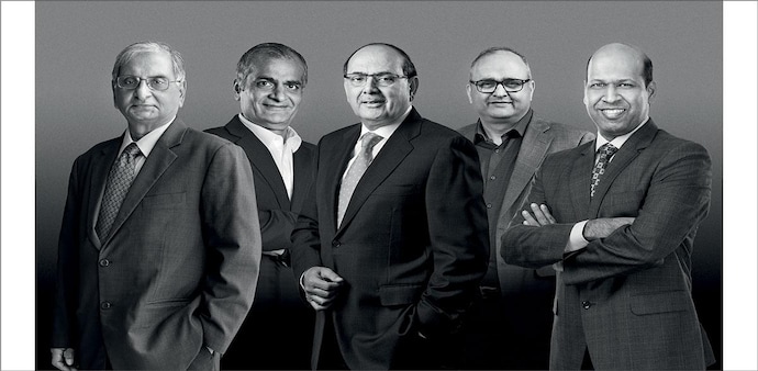 (From left) Anand Sinha, Rashesh Shah, Romesh Sobti, Sanjay Jalona, Amit Harlalka (From left) Anand Sinha, Rashesh Shah, Romesh Sobti, Sanjay Jalona, Amit Harlalka
