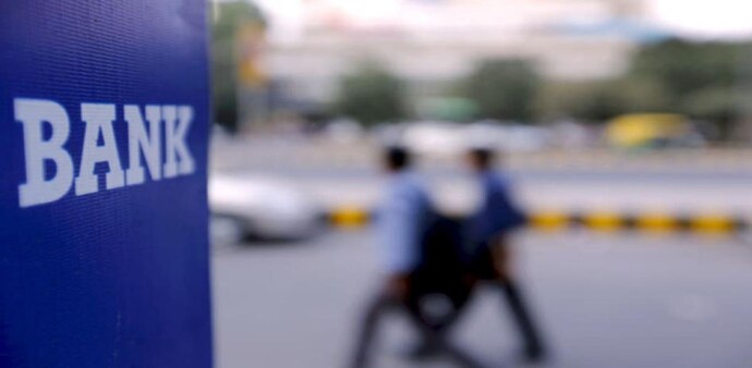 Banks recover Rs 61,000 cr via one-time settlement of loans in 4 years Banks recover Rs 61,000 cr via one-time settlement of loans in 4 years