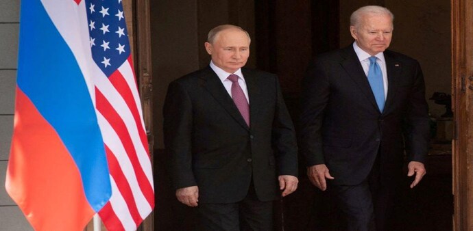 The ban was in response to sanctions imposed by Washington on Russian officials. The ban was in response to sanctions imposed by Washington on Russian officials.