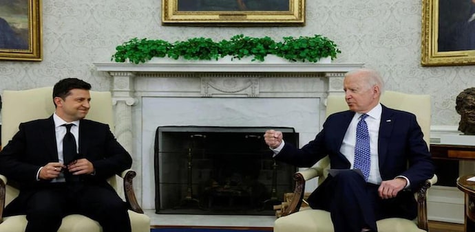 US President Joe Biden, in a call with Ukrainian President Volodymyr Zelenskyy, welcomed decisions by Visa and Mastercard to suspend their operations in Russia. (Image: Reuters) US President Joe Biden, in a call with Ukrainian President Volodymyr Zelenskyy, welcomed decisions by Visa and Mastercard to suspend their operations in Russia. (Image: Reuters)