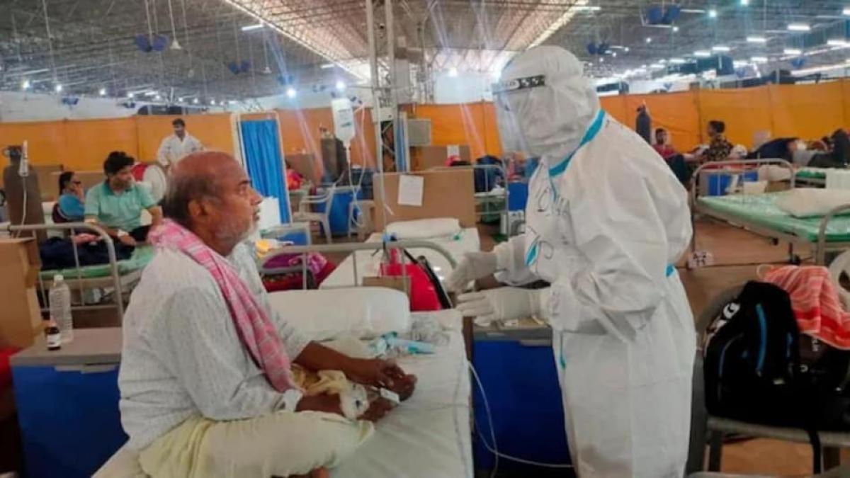 COVID-19 update: India logs 5,921 new cases, 289 deaths in 24 hours