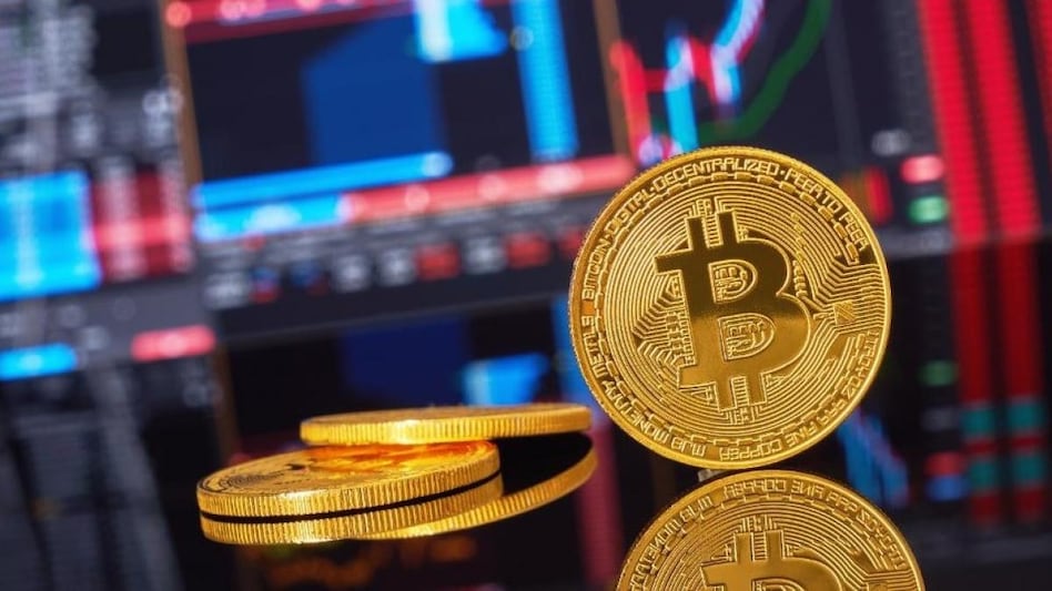 Crypto markets continue uptrend; Bitcoin crosses $42,000 Crypto markets continue uptrend; Bitcoin crosses $42,000