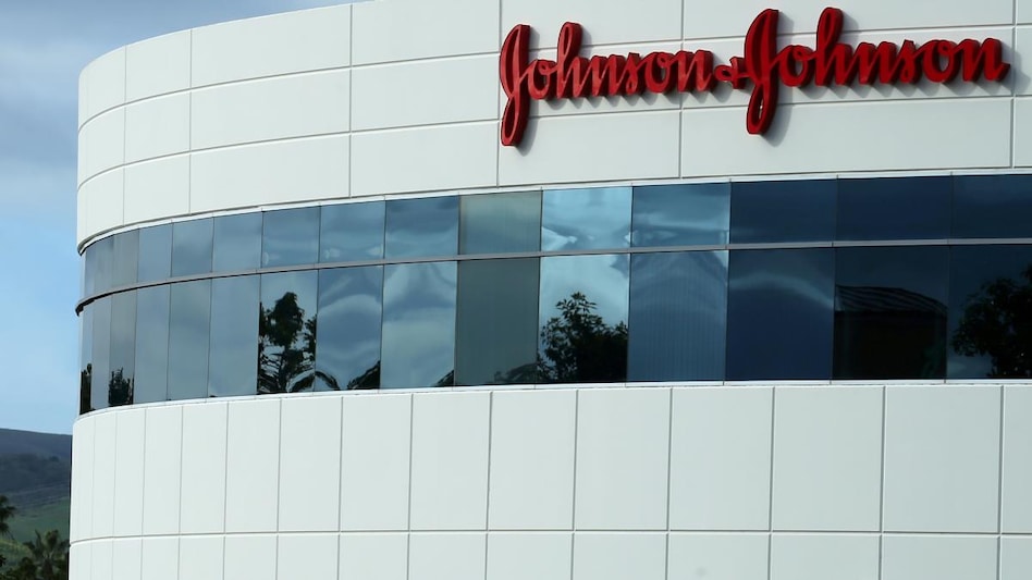 Ukraine crisis: J&J to suspend supply of personal care products in Russia (Photo: Reuters) Ukraine crisis: J&J to suspend supply of personal care products in Russia (Photo: Reuters)