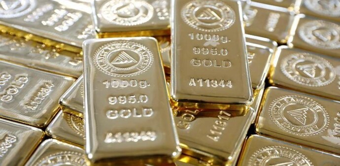 Gold price fall to a week-low; Spot gold reaches $1,942.96 per ounce (Photo: Reuters) Gold price fall to a week-low; Spot gold reaches $1,942.96 per ounce (Photo: Reuters)