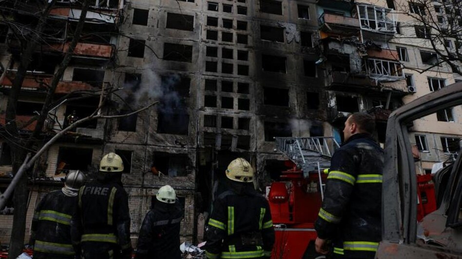 Curfew announced in Kyiv as Russian shelling continues (Photo: Reuters) Curfew announced in Kyiv as Russian shelling continues (Photo: Reuters)