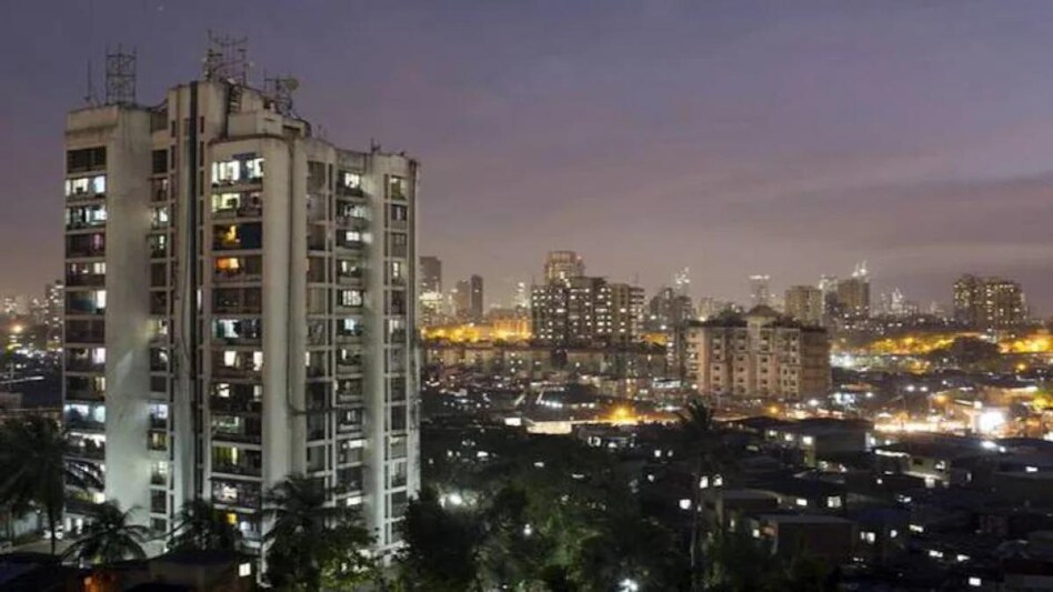 Out of the total housing sales in the MMR, flats priced above Rs 2 crore witnessed a growth of 53 per cent to Rs 73,000 crore during the last calendar year. Out of the total housing sales in the MMR, flats priced above Rs 2 crore witnessed a growth of 53 per cent to Rs 73,000 crore during the last calendar year.