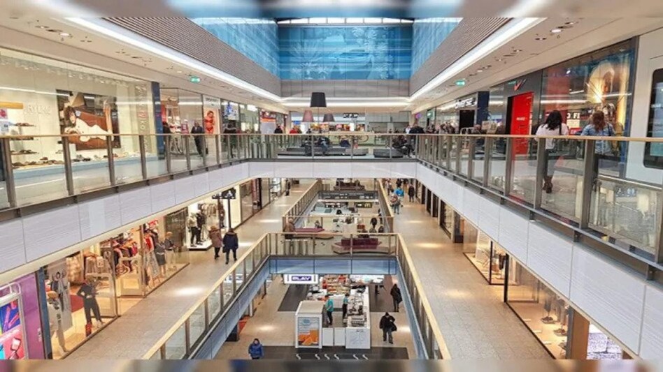 In India, Lulu Group already has four operational shopping malls in Kochi, Thrissur, Trivandrum and Bengaluru. In India, Lulu Group already has four operational shopping malls in Kochi, Thrissur, Trivandrum and Bengaluru.