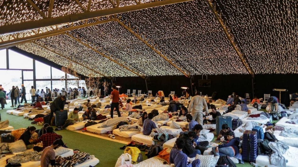 Ukraine crisis: Indian embassy asks stranded citizens to fill up online form Ukraine crisis: Indian embassy asks stranded citizens to fill up online form