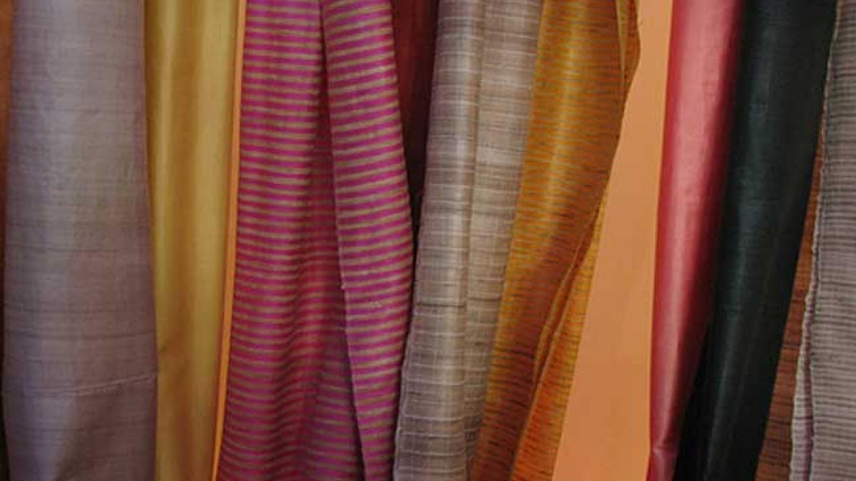 2,172 notices issued against unauthorised sale of 'Khadi' products: Govt