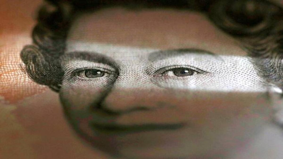 UK inflation hits 30-year high of 6.2% as FM Sunak readies response