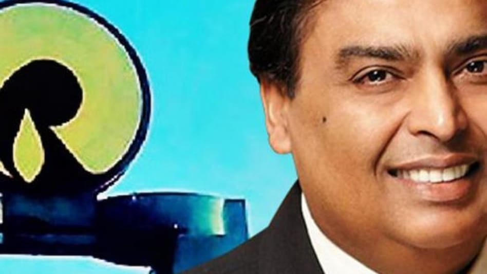 RIL share trades higher than 5 day and 200 day moving averages but lower than 20 day, 50 day and 100 day moving averages. RIL share trades higher than 5 day and 200 day moving averages but lower than 20 day, 50 day and 100 day moving averages.