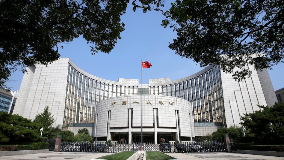 China's central bank unexpectedly keeps medium-term policy rates unchanged (Photo: Reuters) China's central bank unexpectedly keeps medium-term policy rates unchanged (Photo: Reuters)