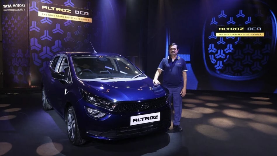 this, Tata Motors has also confirmed that the Altroz DCA will be sold in XMA+, XTA, XZA and XZ+ variants. this, Tata Motors has also confirmed that the Altroz DCA will be sold in XMA+, XTA, XZA and XZ+ variants.