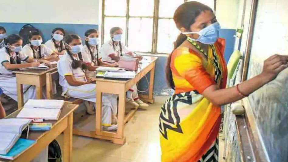 Out of over 14,95,511 candidates who appeared for Paper-I under CTET, 4,45,467 have qualified, whereas 2,20,069 candidates qualified for Paper-II out of total 12,78,165 aspirants. (representational image) Out of over 14,95,511 candidates who appeared for Paper-I under CTET, 4,45,467 have qualified, whereas 2,20,069 candidates qualified for Paper-II out of total 12,78,165 aspirants. (representational image)